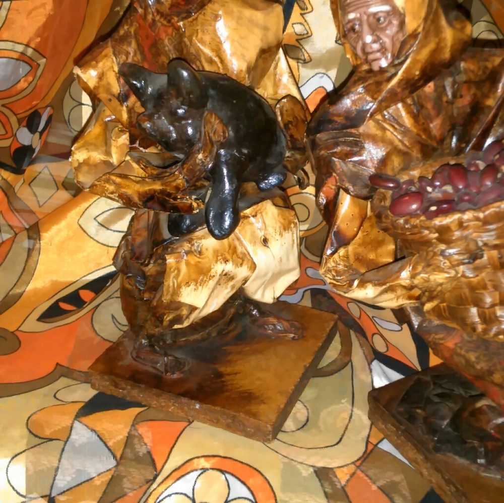 2 VINTAGE MEXICAN PAPER MACHE FIGURES